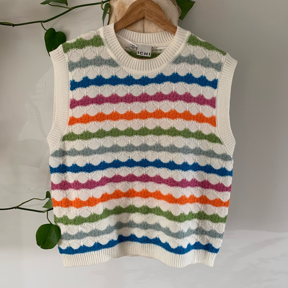 ICHI Women's Colorful Striped Sweater Vest